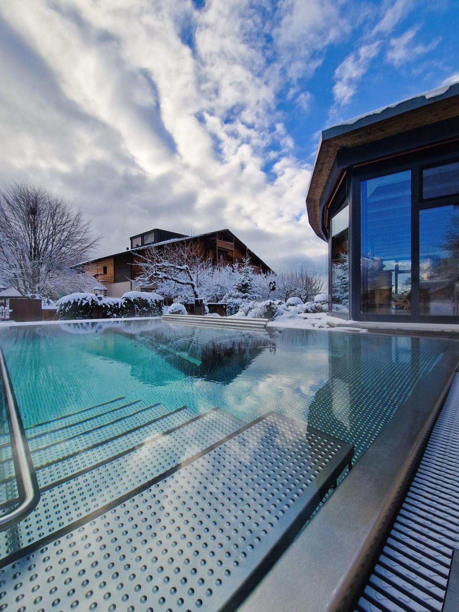 Salzano Hotel - Spa - Restaurant Unterseen Eksteriør billede